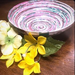 Bowl Handmade from Magazine Strips